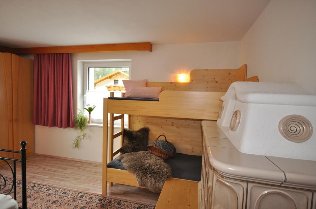 Ferienwohnung Haus Alpenglück Kaunertal Exterior foto