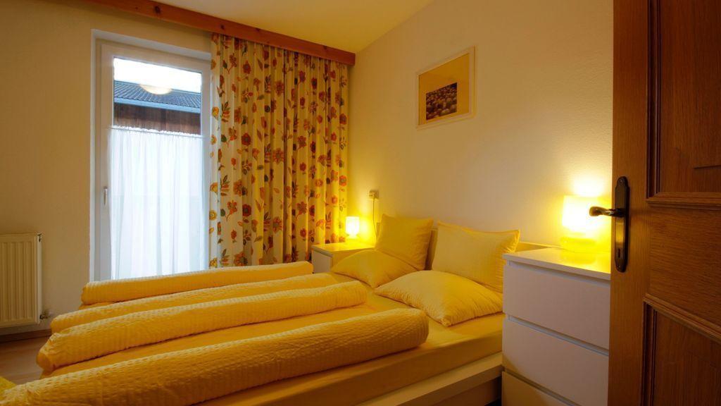 Ferienwohnung Haus Alpenglück Kaunertal Zimmer foto
